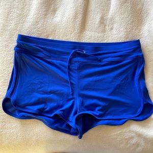 Athleta Kata Surge Shorts